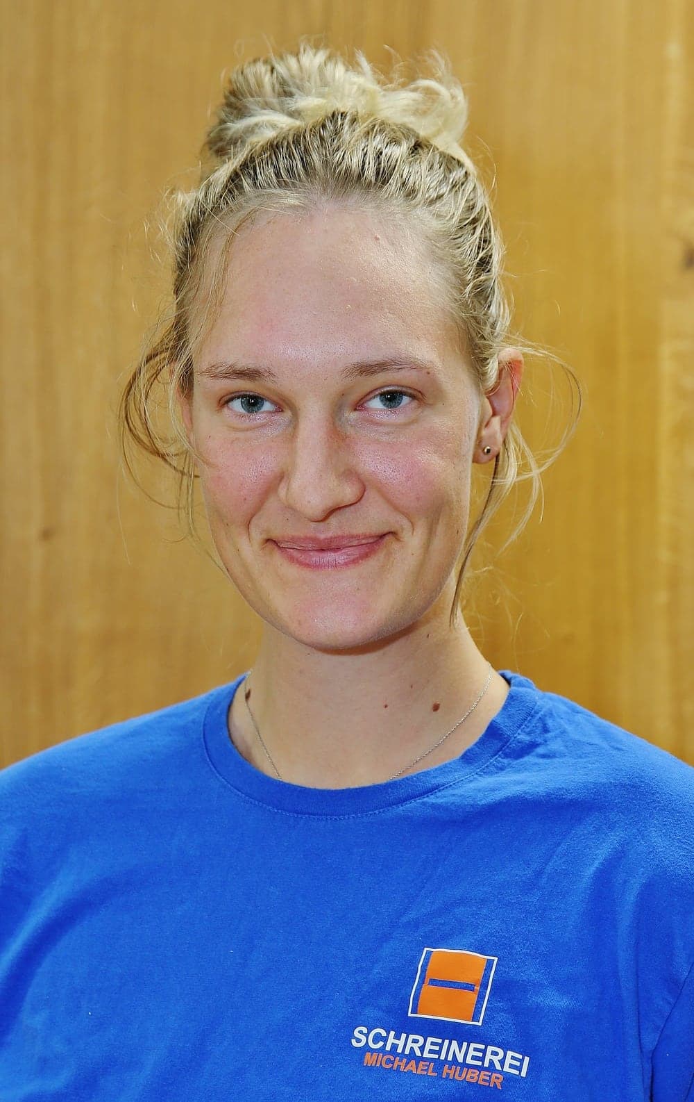 Verena Sebald, Auszubildende
